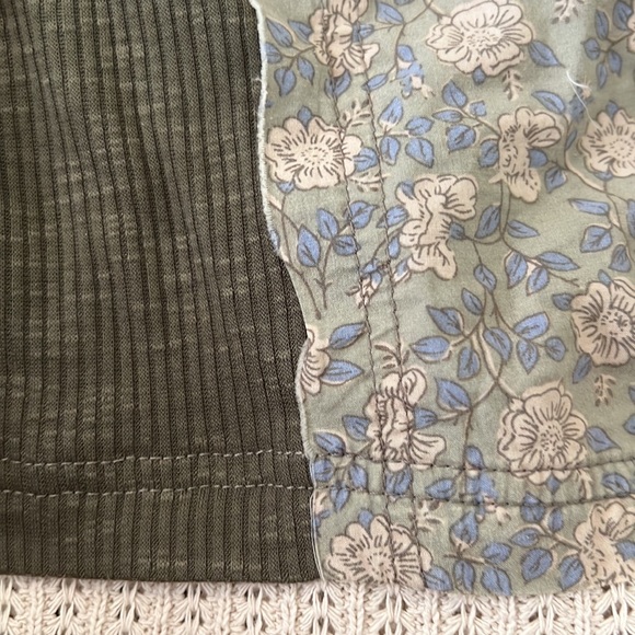 New Pol Patched Appliqué Hooded Top - Picture 11 of 12